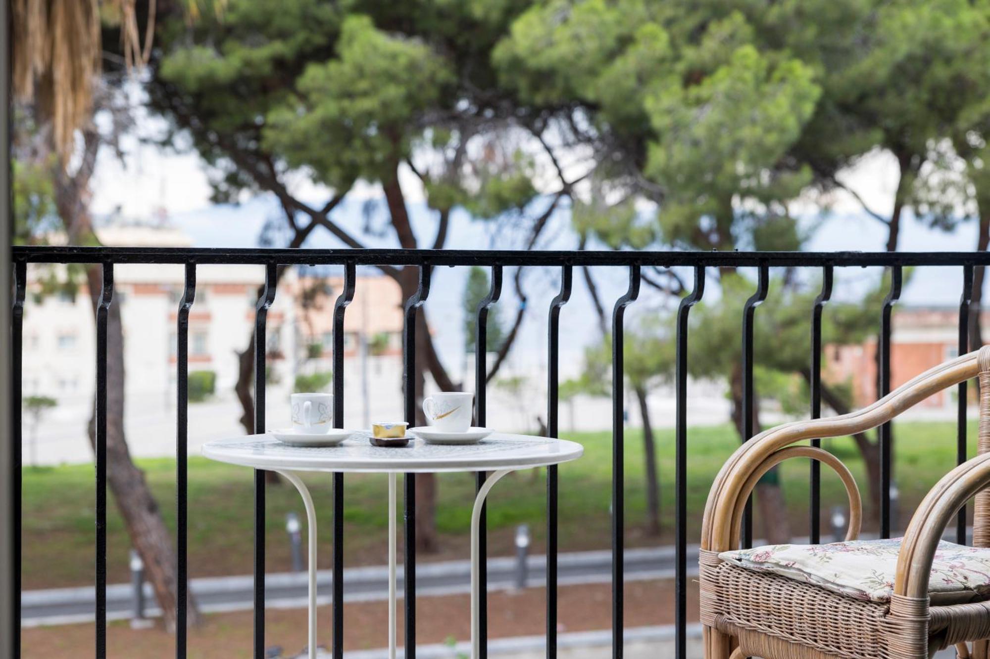 レッジョ・ディ・カラブリア Il Balcone Sullo Stretto Bed & Breakfast エクステリア 写真