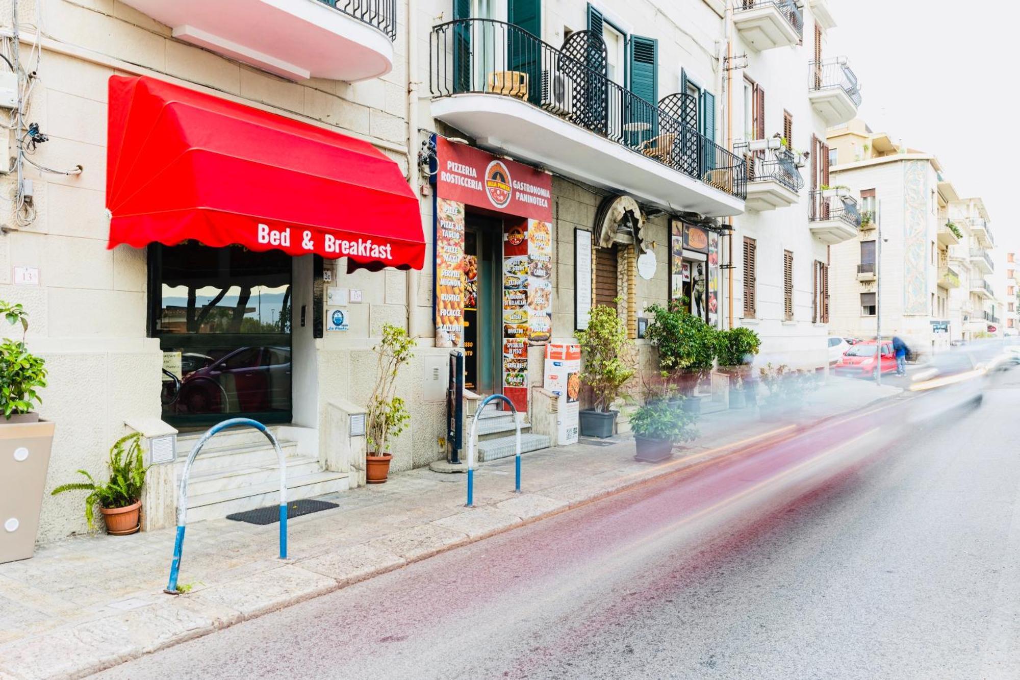 レッジョ・ディ・カラブリア Il Balcone Sullo Stretto Bed & Breakfast エクステリア 写真