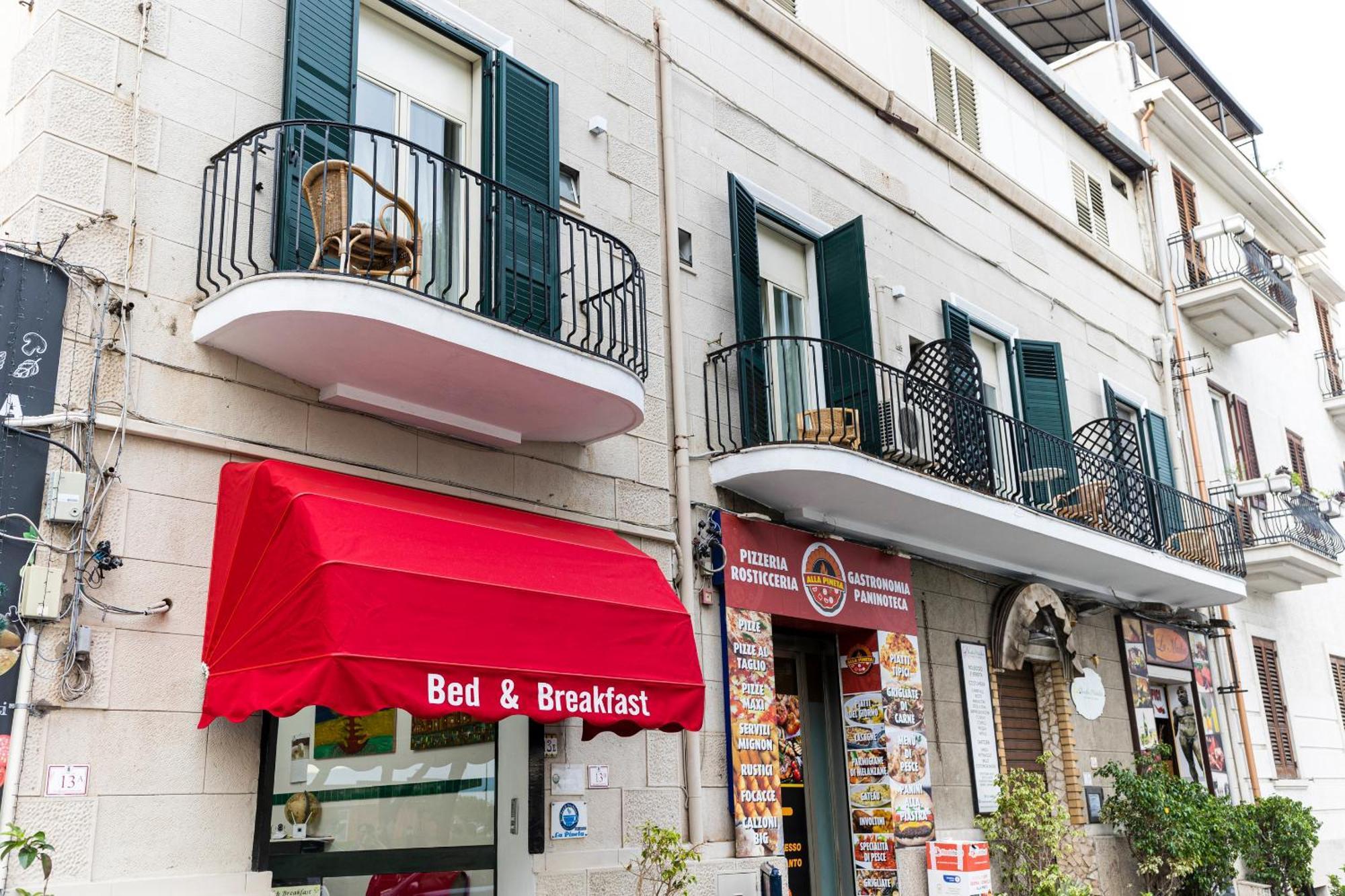 レッジョ・ディ・カラブリア Il Balcone Sullo Stretto Bed & Breakfast エクステリア 写真