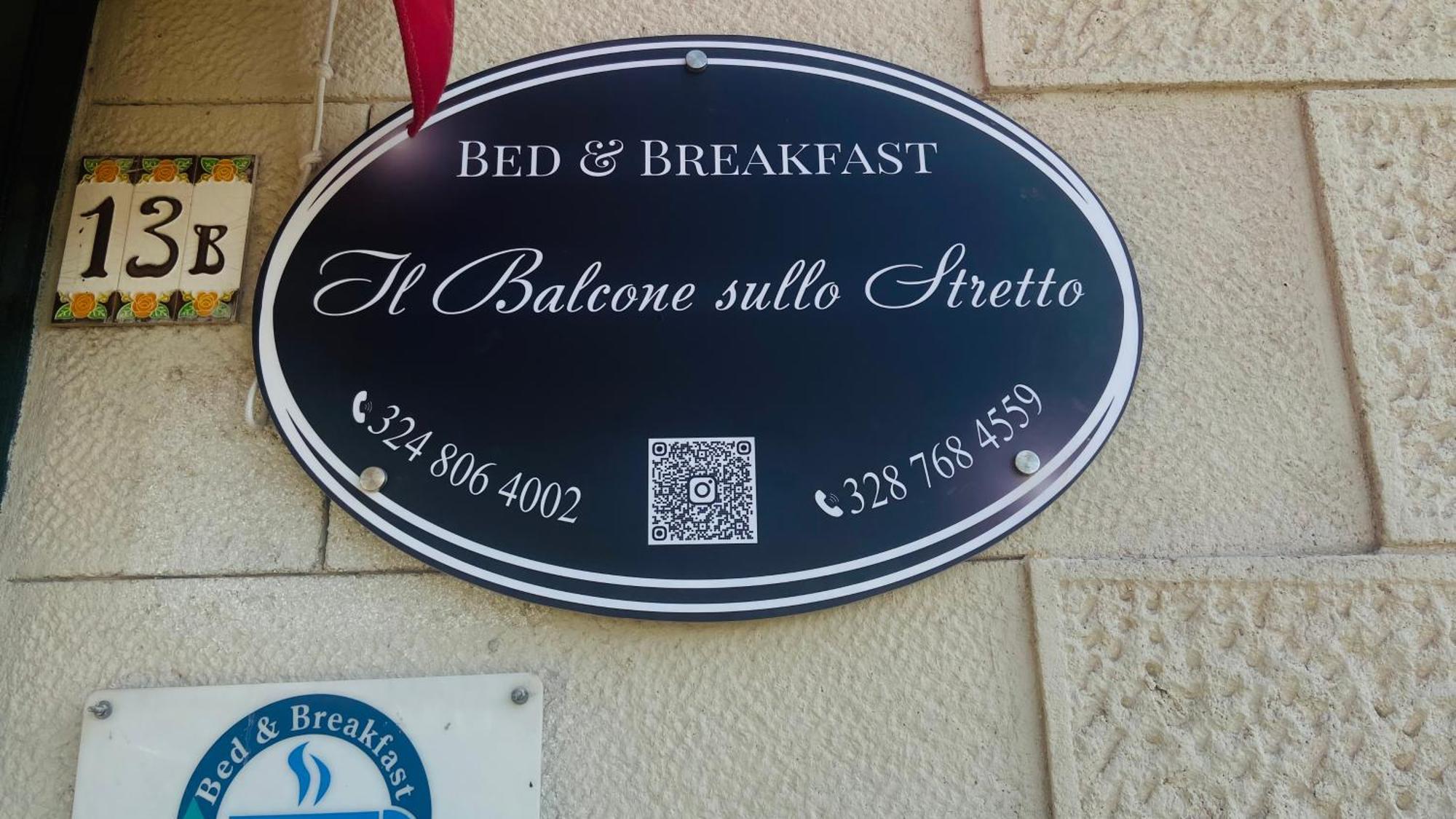 レッジョ・ディ・カラブリア Il Balcone Sullo Stretto Bed & Breakfast エクステリア 写真